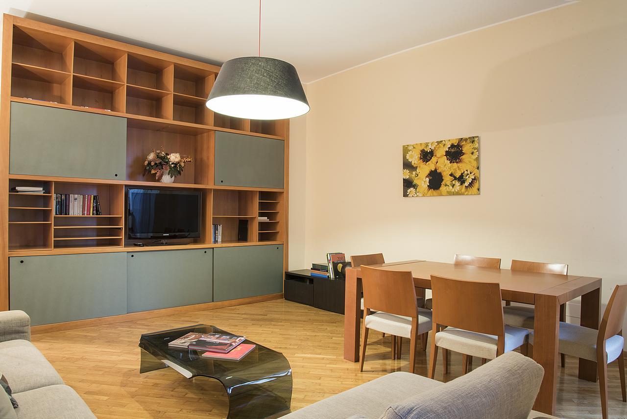 Easyhomes - San Babila Corridoni ミラノ エクステリア 写真